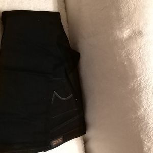 New levi's mid rise skinny jeans